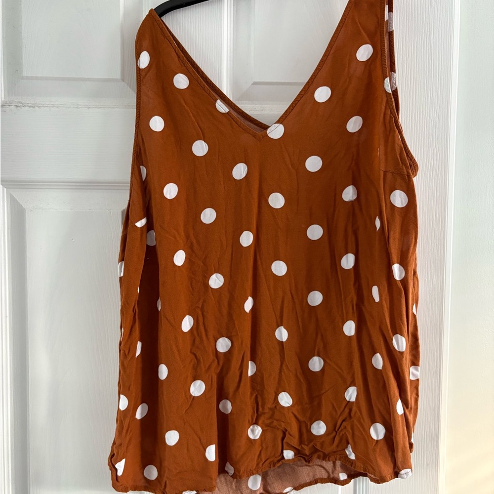 Old Navy Dbl V neck tank - Picture 3 of 3